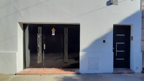 Imagen 2 de 14 de Oferta Departamento De Planta Alta Con Cochera O Salón En Pb