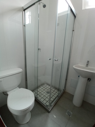 Imagen 16 de 17 de Vendo Apartamento 150m2 3h/4b/3p La Castellana