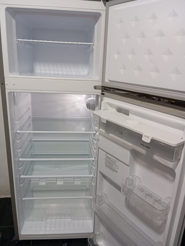 Refrigeradora Miray Modelo Rm-205hd
