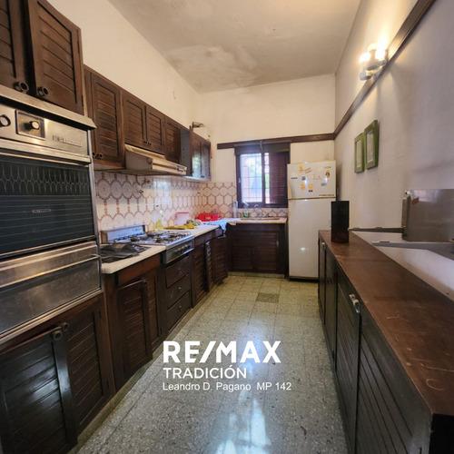 Casa Venta 3dorm C/ Pileta Microcentro Resistencia