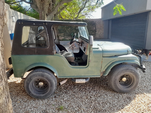 Imagen 3 de 8 de Jeep Ika Jeep 221 Jeep