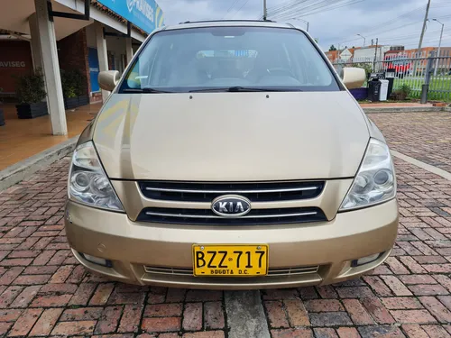 Kia Carnival Sedona 2.9cc At Aa 4x2