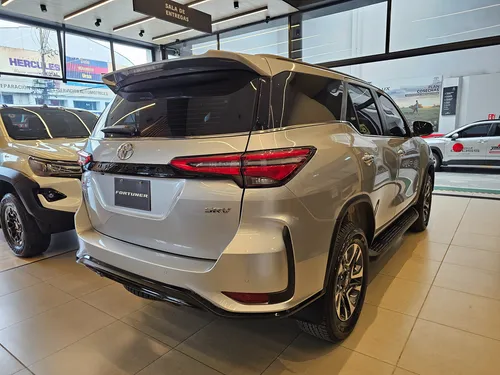Toyota Fortuner 2.8 Diesel Srv 4X4 At