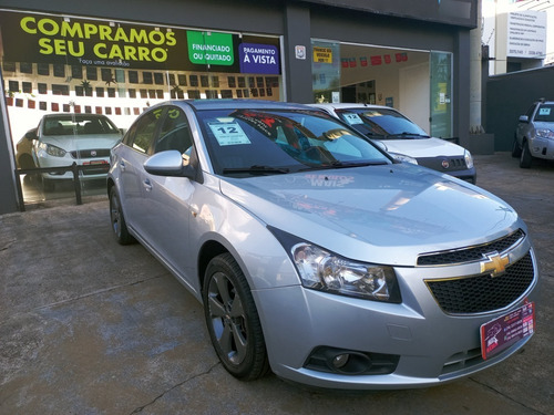 Imagem 3 de 10 de Cruze Lt 1.8 Flex Automático - 2012