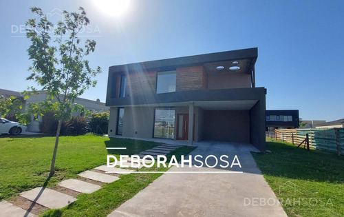 Casa En Venta - Ceibos- Puertos Del Lago - Escobar