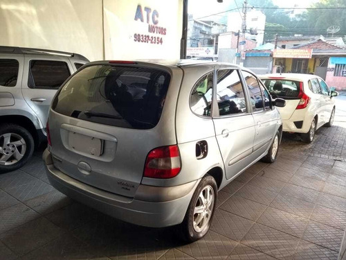 Imagem 5 de 9 de Renault Scenic 2005 1.6 16v Privilège Aut. 5p