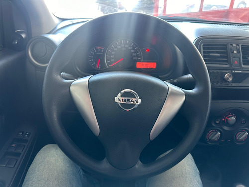 Nissan Versa 1.0 12V FLEX V-DRIVE MANUAL