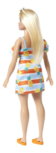 Boneca Barbie de moda e beleza adora a loira do oceano