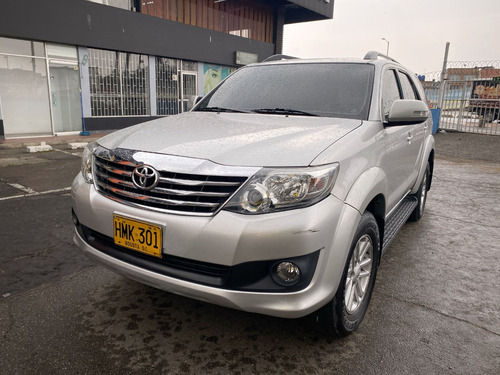 Toyota Fortuner 2.7l 4x2