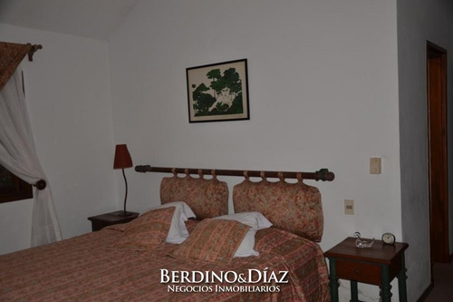 Hermosa Casa Con Excelente Entorno Ubicada En Pleno Corazón De Rincón Del Indio- Ref: 56