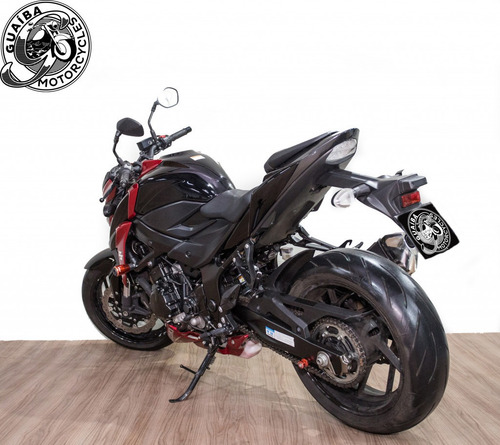 Imagem 3 de 4 de Suzuki Gsx 750s