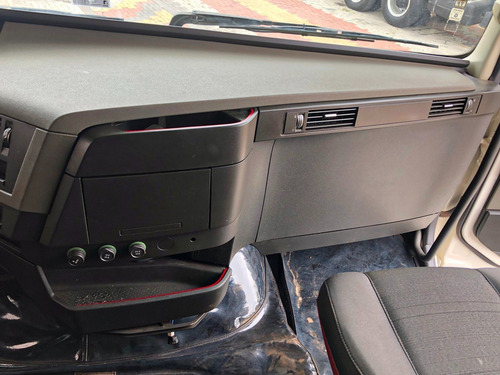 Imagem 12 de 15 de Volvo Fh 460 2018 6x2 - I-shift - No Cavalo=fmx,fm,vm,vw,mb