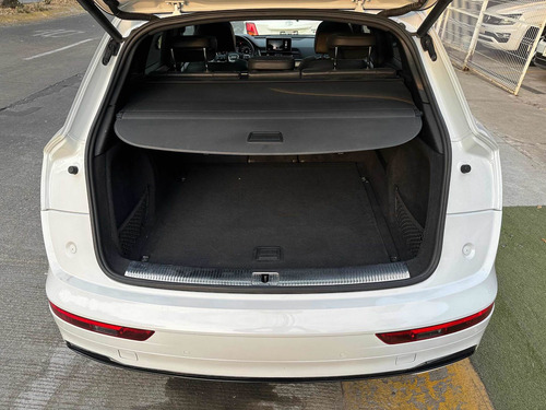 Audi Q5 2.0 L T S Line Dsg