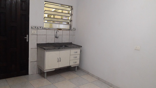 Imagem 5 de 6 de Casa Com 1 Dormitório Para Alugar, 40 M² Por R$ 700,00/mês - Jardim Figueira Grande - São Paulo/sp - Ca0551