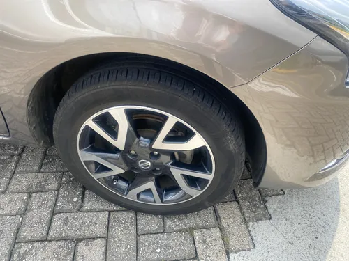 Nissan Versa 1.6 Advance mecanico