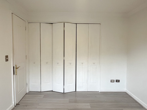 Increíble Departamento En Venta, Lo Barnechea 4d 3b 3e 1b