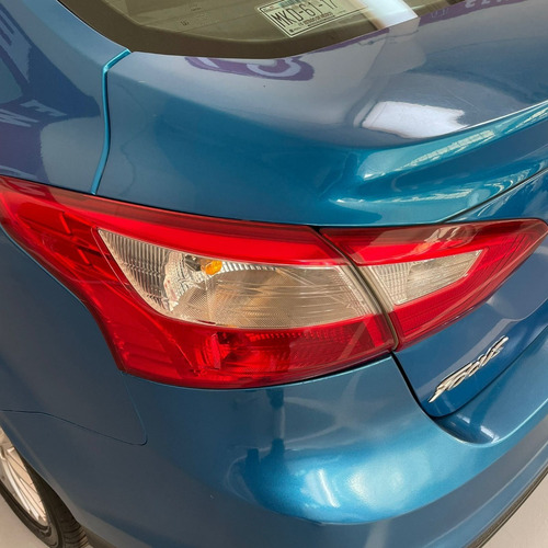 Imagen 2 de 15 de Ford Focus Sel Automatico