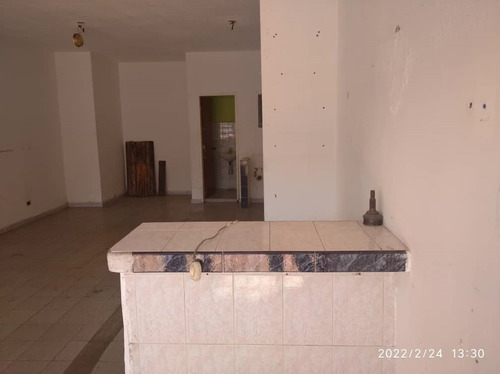 Imagen 2 de 4 de Se Vende Local Comercial 45m2 Ocumare Del Tuy