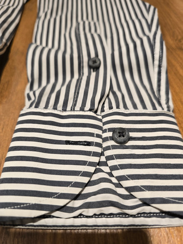 Camisas Rochas Slim Fit Talle M (Usado)