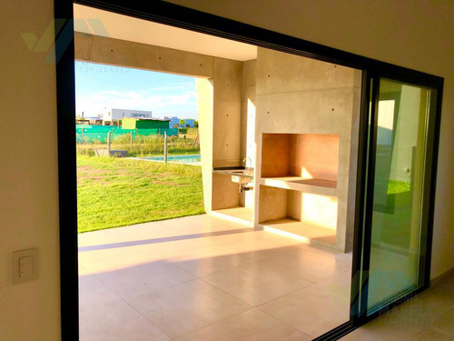Venta Casa A Estrenar Con Pileta - Pilar Del Este San Ramiro