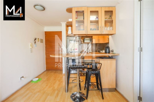 Imagen 2 de 12 de Departamento En Venta De 1 Dorm. En Providencia/salvador