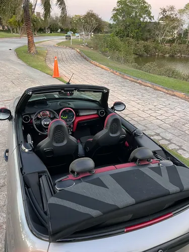 Mini 2017 Jcw Convertible Hot Chili At