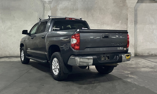 Toyota Tundra 5.7 Sr5 Doble V8 4x2 At