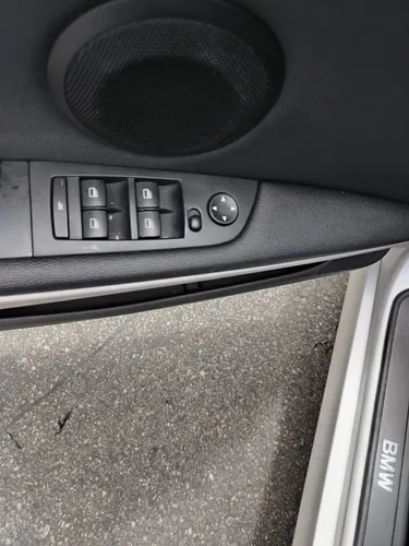 BMW Serie 3 2.0 320i E90 Lci