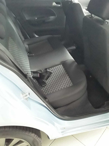 Volkswagem Voyage Comfortline Total Prata 1.6 8v Msi 2015 5p