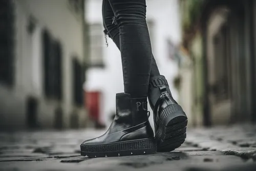 Puma fenty sneaker boots online
