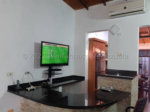 Imagen 7 de 16 de Rentahouse Concepto 0414-412.8424 / 22-22117