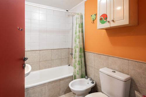 Departamento En Venta De 2 Ambientes En Floresta