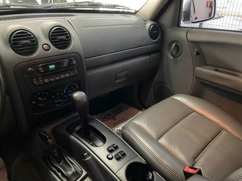 Jeep Cherokee Sport 3.7 V6 (aut)