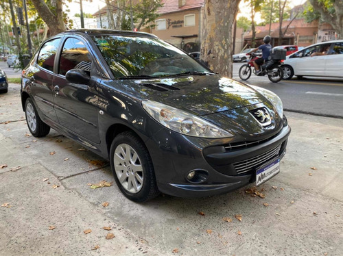 Peugeot 207 2011 1.6 Xt