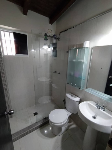 Imagen 13 de 17 de Venta . Townhouse. Loma Magica. Carrizal 156146