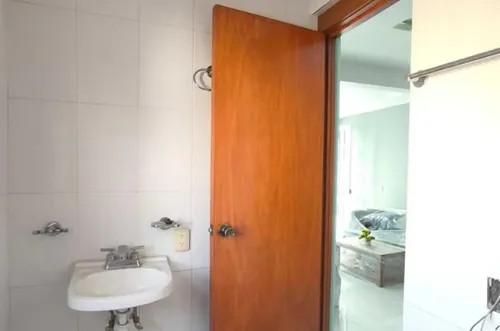 Departamento En Remate Nezahualcóyotl Cdmx Yqh