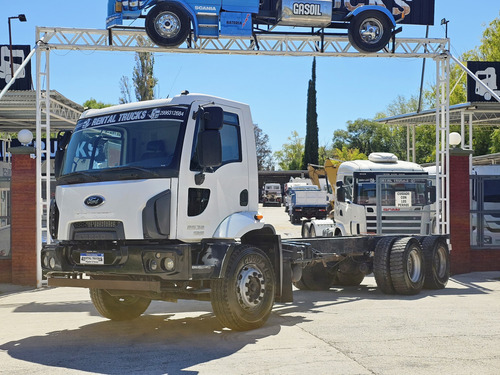 Ford Cargo 2632 Año 2014 Camión Chasis 6x4 Rentaltrucks Vial