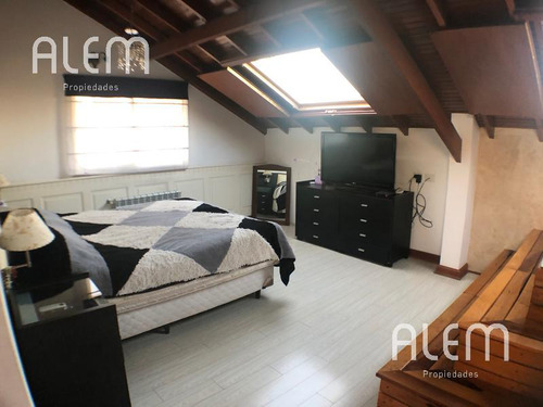 Casa - Turdera