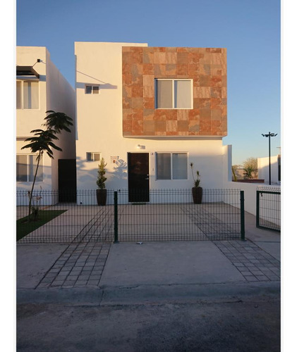 Casa En Venta En Kalia Residencial