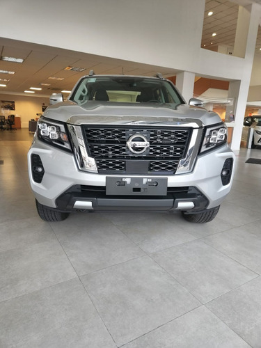 Imagen 16 de 25 de Nissan Frontier Platinum 4x2 At