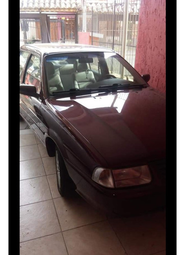 Volkswagen Santana 1.8 4p Gasolina 1999