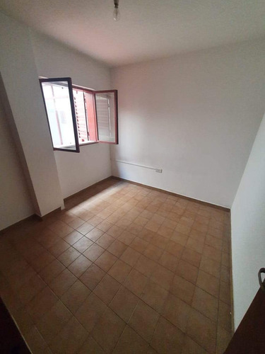 Imagen 5 de 6 de Colón 1600 Departamento 1 Dormitorio - Planta Baja Con Patio - Escritura Inmediata Oportunidad