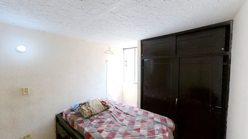 Apartamento En Venta En Los Guadales, Cali