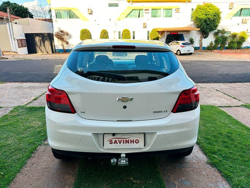 Chevrolet Onix 1.4 MPFI LT 8V