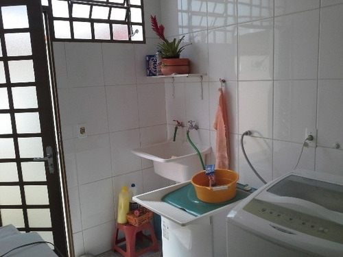 Imagem 9 de 30 de Vendo Excelente Casa No Jardim Paulista I Em Jundiaí, A Cem Metros Da Av. 9 De Julho, Quatro Dormitórios. - Ca00042 - 2451799