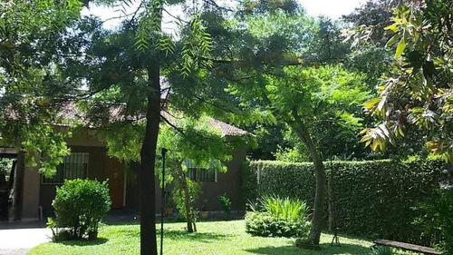 Imagen 1 de 8 de Casa - Barrio Parque Leloir