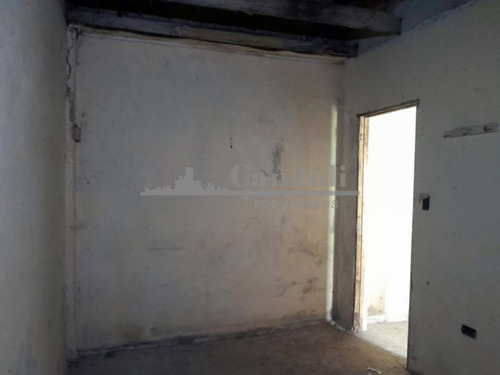 Taller Mecánico + Casa En Venta - Barrio Florencio Sanchez