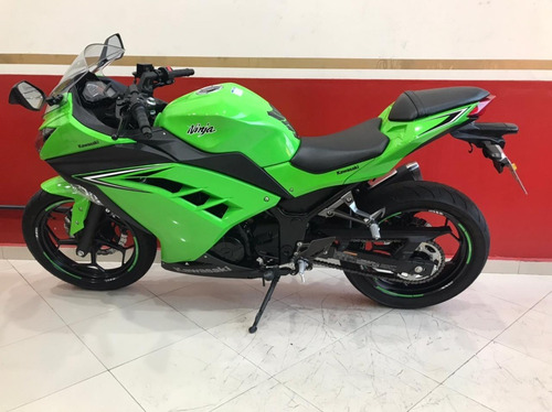 Imagem 2 de 8 de Kawasaki Ninja 300 2018 Verde