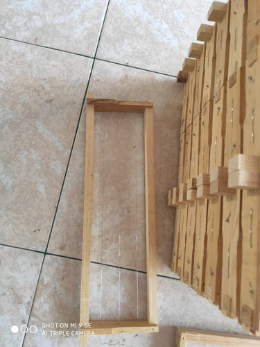 Caja Para Apicultura Completa + 1 Kg De Cera Estampada