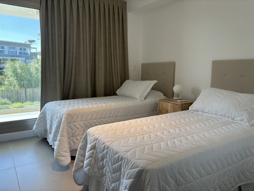 Apartamento 2 Dormitorios Venta Manantiales Moorea Bay Ii (ref: Bpv-8773)